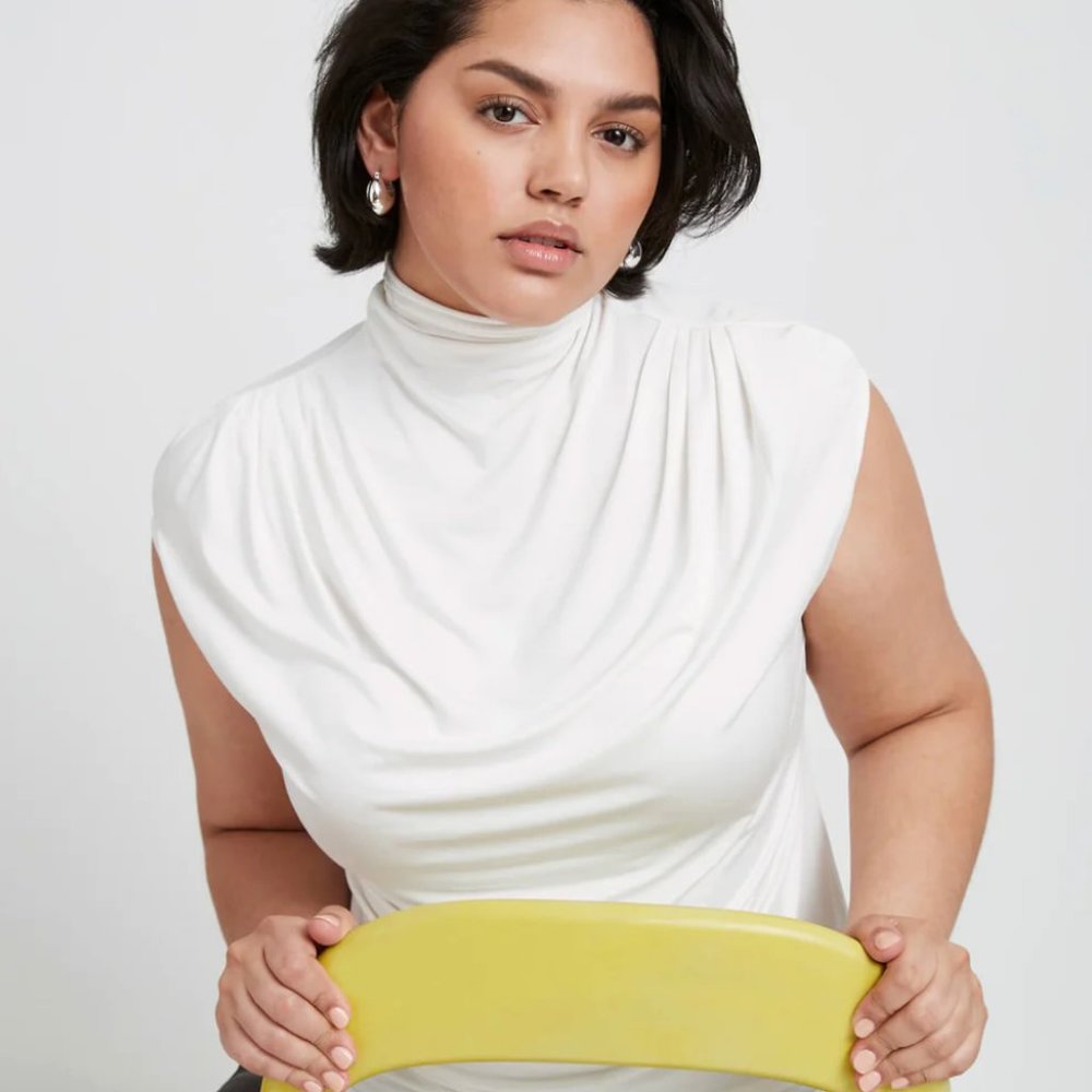 Delancey Top - Off White Fitted Cap Sleeve Top